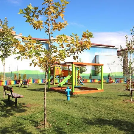 Menada Kavaci Apartament *