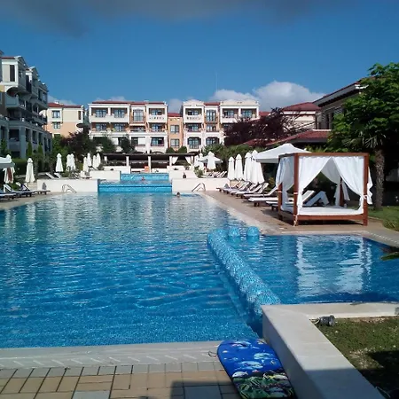 Apartament Menada Kavaci